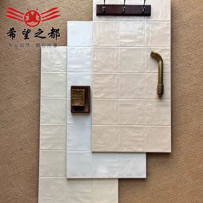 复古珍珠釉卫生间瓷砖贝壳珠光奶白色浴室厨房墙砖餐饮吧台背景墙图3