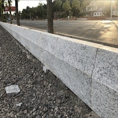 路沿石芝麻灰花岗岩大理石路牙石鲁灰直角路边石大理石路侧石图2