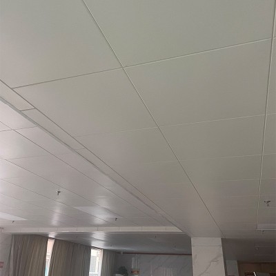 工程铝扣板600*600厂家建材批发办公室学校集成吊顶全套轻钢龙骨图4