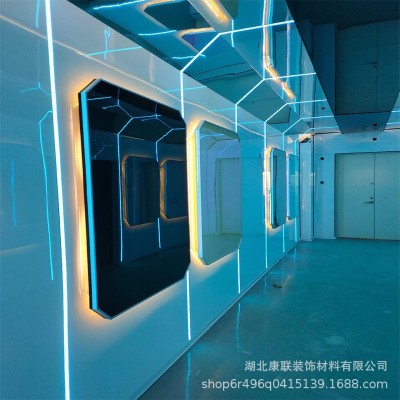 竹炭高光净白板批发多层pvc碳晶板竹晶亮光PET镜面木饰面板厂家图4
