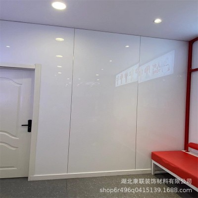 竹炭高光净白板批发多层pvc碳晶板竹晶亮光PET镜面木饰面板厂家图5