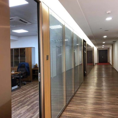 广州隔断板生产厂家办公室铝合金双层百叶钢化玻璃厂房隔断高隔间图4