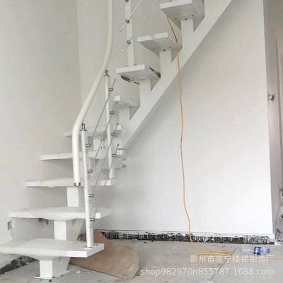 斜梁楼梯整体楼梯钢木室内复式阁楼斜梁直梁木质跃层室内简约楼梯图4