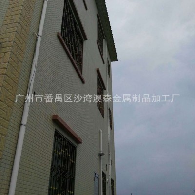 广东厂家直销欧式烤漆铁艺防护窗 纯手工锻打铁艺新品家用防盗网图2