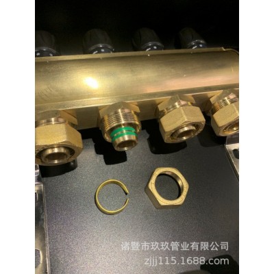 40管黄铜精抛手动温控支架式分水器图4