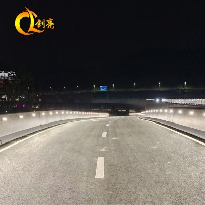 公路护栏一体灯18w 高架桥梁护栏灯波形led道路照明灯交通警示灯图4