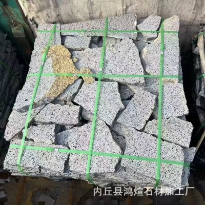 天然黑灰色火山岩板材灰色洞石玄武岩红色火山岩石板碎拼铺路石图5