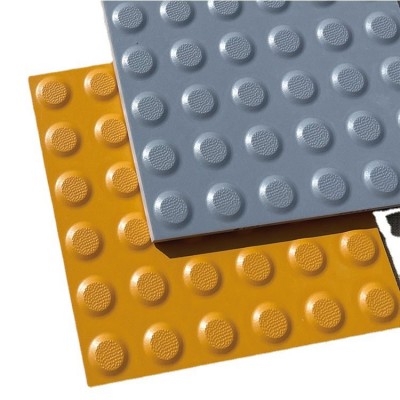 300*300全瓷盲道砖地铁高铁站台止步砖人行横道地砖瓷砖厂家直供图5