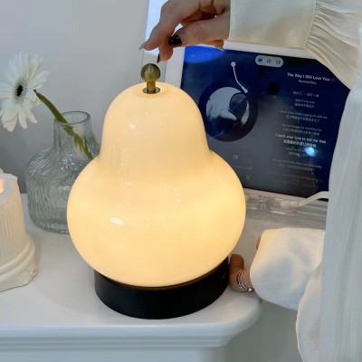 法式奶油梨子台灯卧室床头客厅简约高级感充电便携氛围装饰小夜灯图3