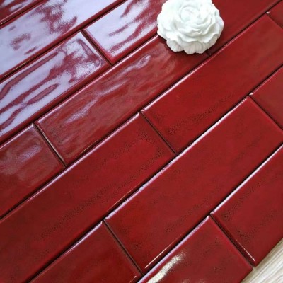 酒红色窑变手工砖 酒红色波纹面墙砖 墙砖卫生间 淄博个性瓷砖