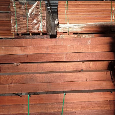 印尼菠萝格防腐木地板圆柱原木木方古长廊立柱户外实木建筑门头图4