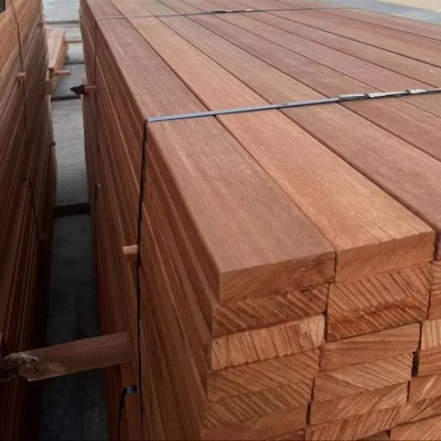 印尼菠萝格防腐木地板圆柱原木木方古长廊立柱户外实木建筑门头图3