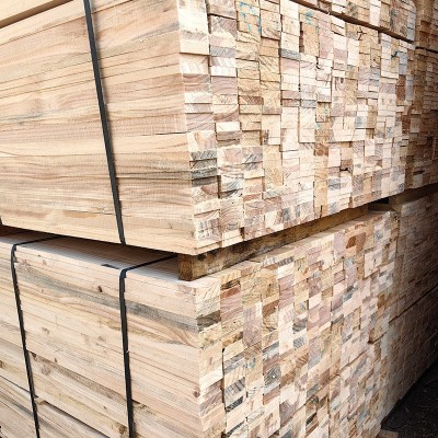 厂家供应木板木方建筑工地建筑木方辐射松木条枕木木材松木量大优图3