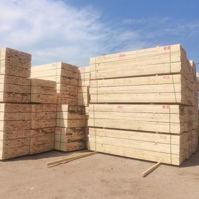 建筑木方木板工程工地用白松松木辐射松樟子松拿样木材原木现货图4