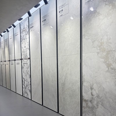 轻奢客餐厅通铺岩板地砖900X1800电视背景墙酒店工程墙砖定制