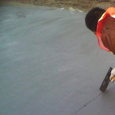 高强速凝水泥混凝土梁柱加固路面快速浇筑灌浆高强速干水泥图3