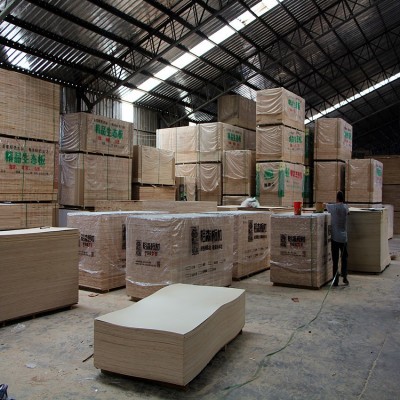 【现货供应】全新料香杉木生态免漆板 热压油墨纸 不变形无碳化图4