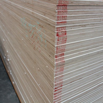 【现货供应】桉木全连芯多层生态板 不变形防水免漆板材厚度均匀图2