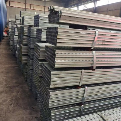 天津光伏支架抗震支架锌铝镁墙面屋面檩条热镀锌太阳能车棚支架