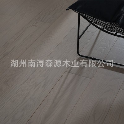 定制纯三层橡木3.0mm实木地板现代简约原木本色家用大锁扣免龙骨图3