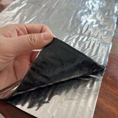 自粘聚合物改性沥青防水卷材SBS免火烤铝膜屋面自粘防水卷材SBS